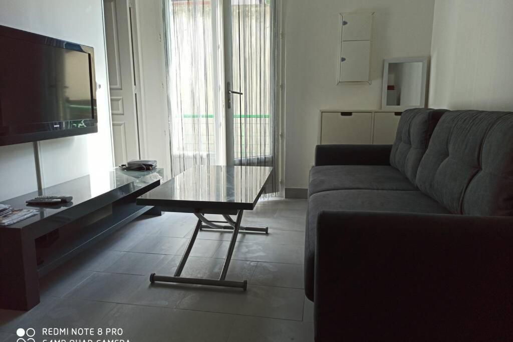 Charmante Maisonnette Aux Portes De Paris Saint-Ouen  Eksteriør billede
